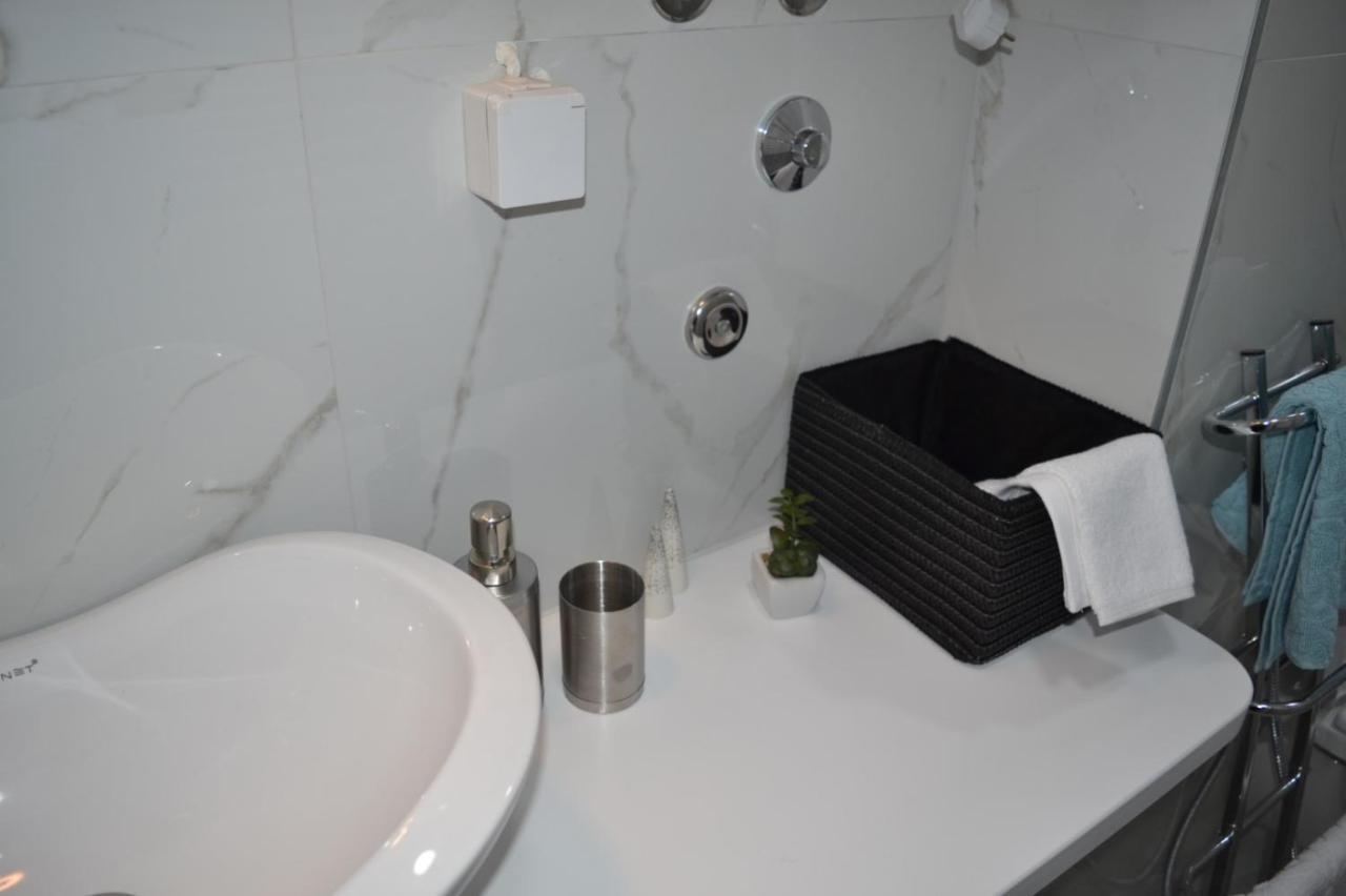 Apartman Dejna سراييفو المظهر الخارجي الصورة